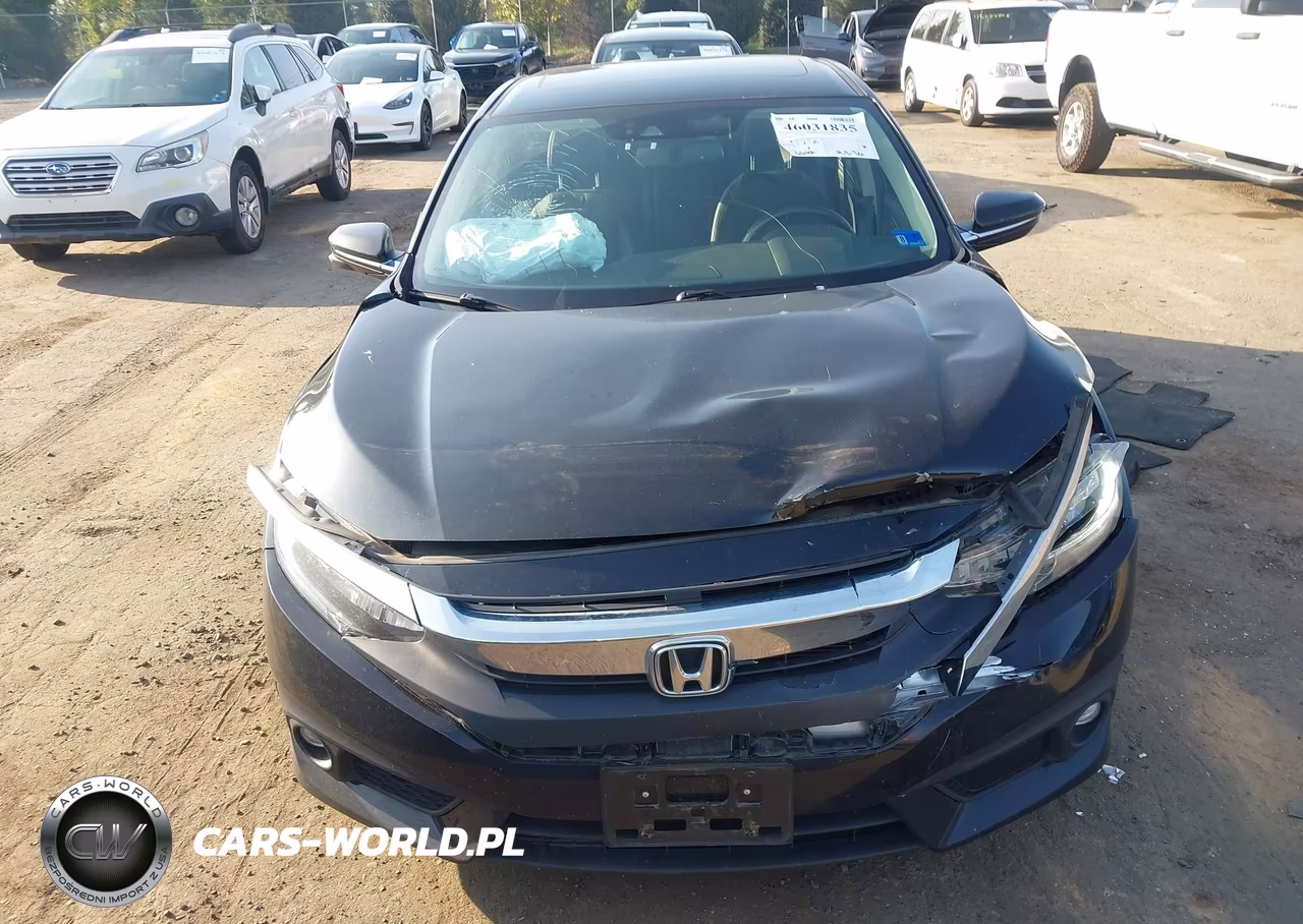 2018 Honda Civic Touring VIN:JHMFC1F95JX009121 - 12