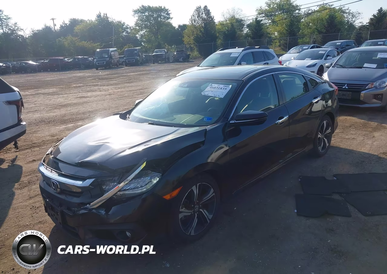 2018 Honda Civic Touring VIN:JHMFC1F95JX009121 - 2