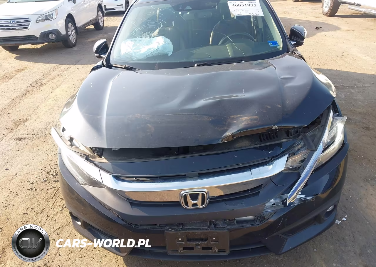 2018 Honda Civic Touring VIN:JHMFC1F95JX009121 - 6