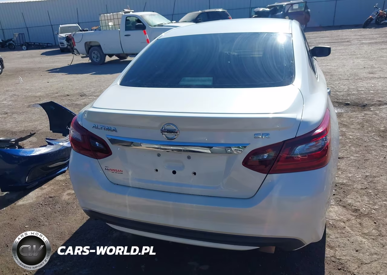 2018 Nissan Altima 2.5 Sr VIN:1N4AL3AP8JC477306 - 17