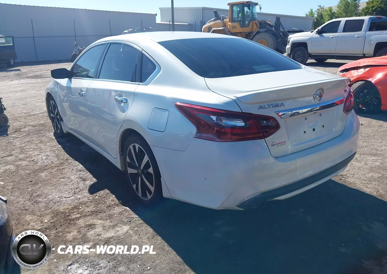 2018 Nissan Altima 2.5 Sr VIN:1N4AL3AP8JC477306 - 3
