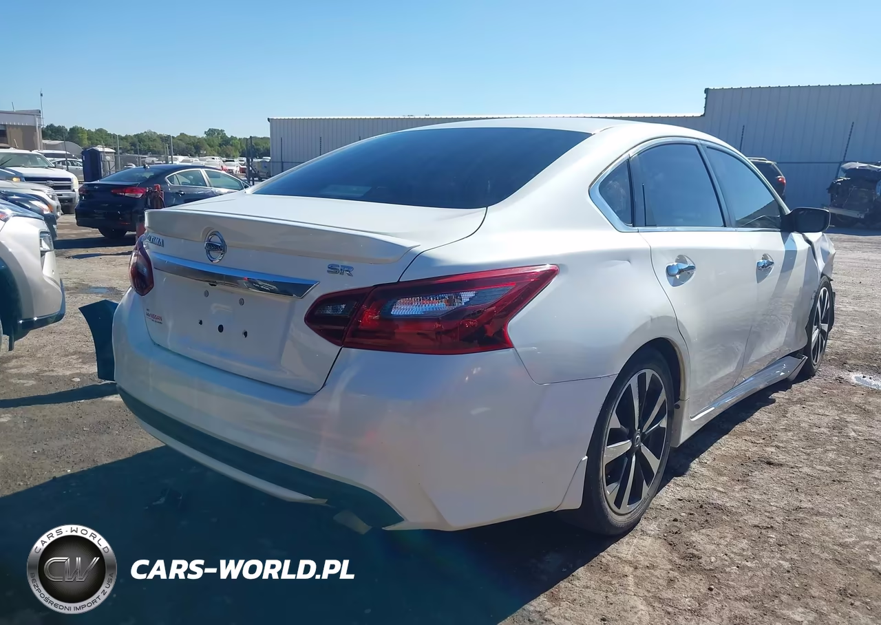 2018 Nissan Altima 2.5 Sr VIN:1N4AL3AP8JC477306 - 4