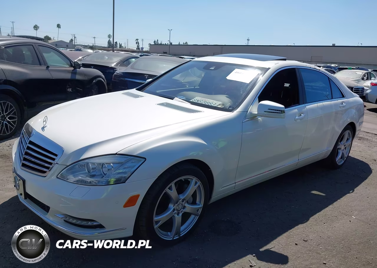 2013 Mercedes-Benz S 550 VIN:WDDNG7DB1DA508215 - 2