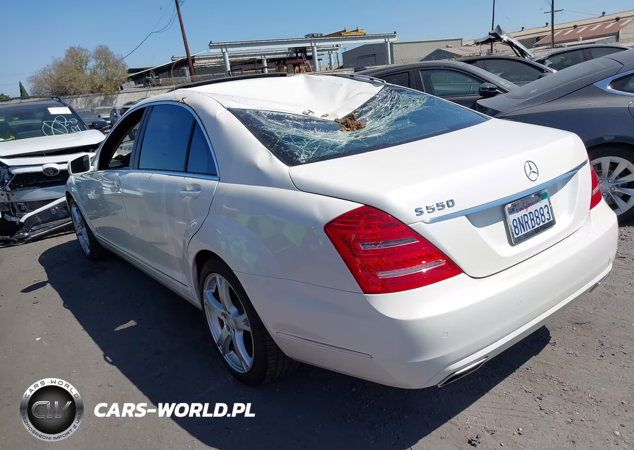 2013 Mercedes-Benz S 550 VIN:WDDNG7DB1DA508215 - 3