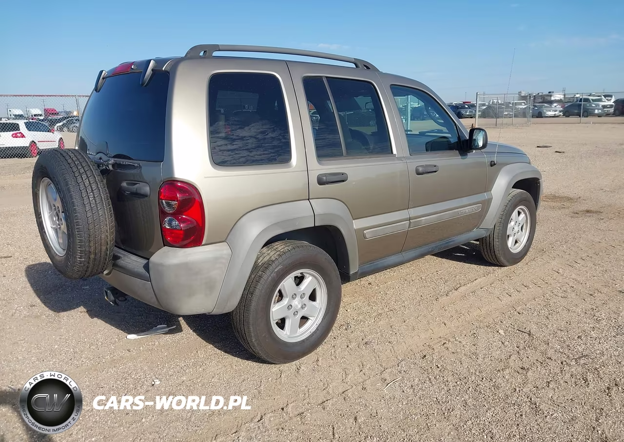 2006 Jeep Liberty Sport VIN:1J4GK48K26W275195 - 4