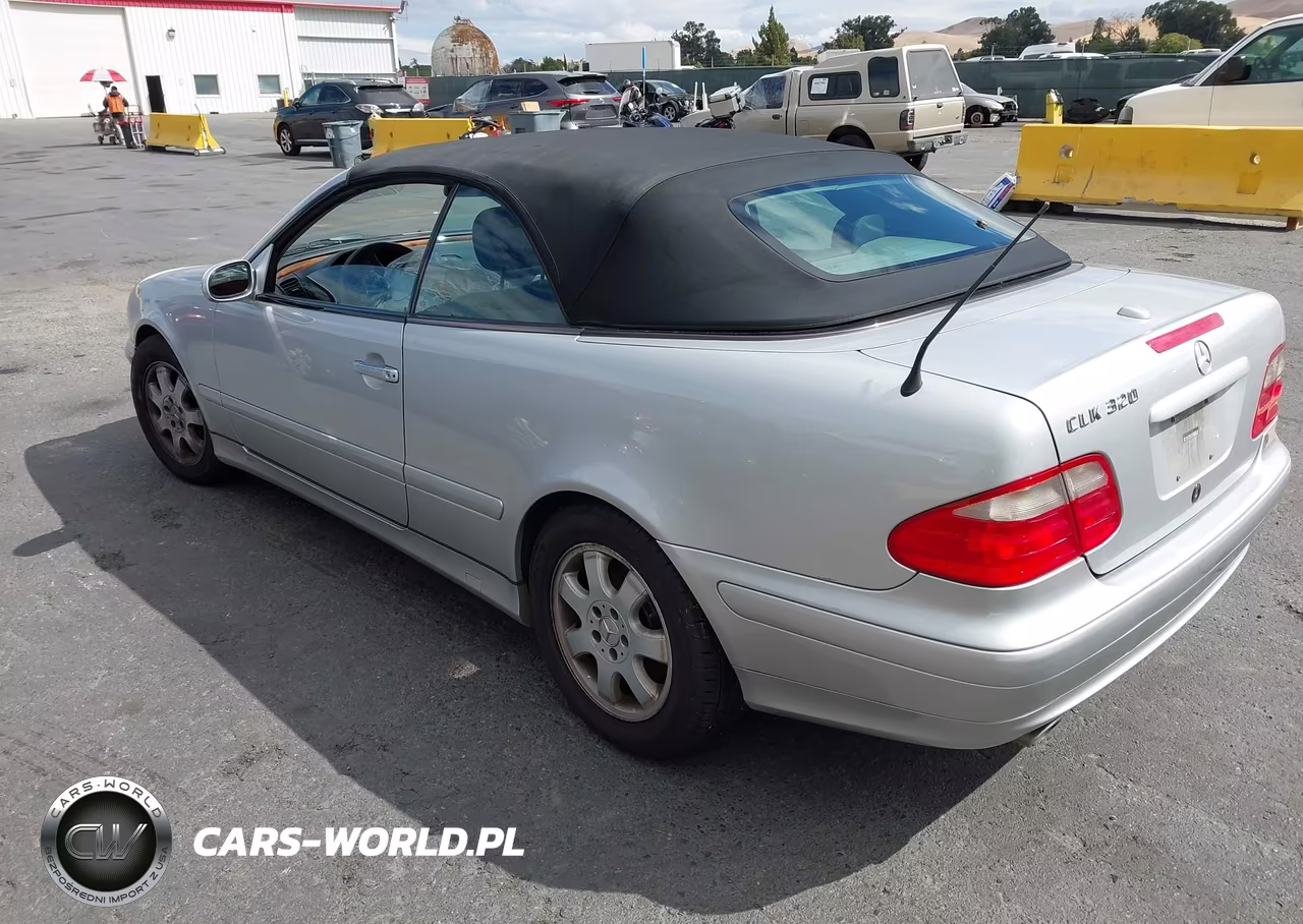 2002 Mercedes-Benz Clk 320 VIN:WDBLK65G72T113069 - 3