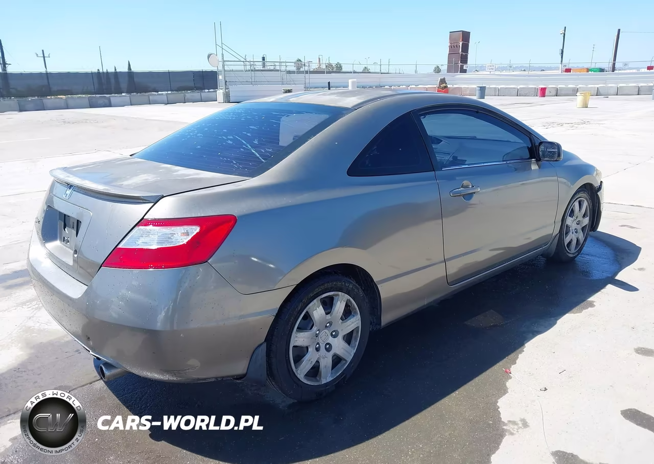 2007 Honda Civic Lx VIN:2HGFG12637H521976 - 4
