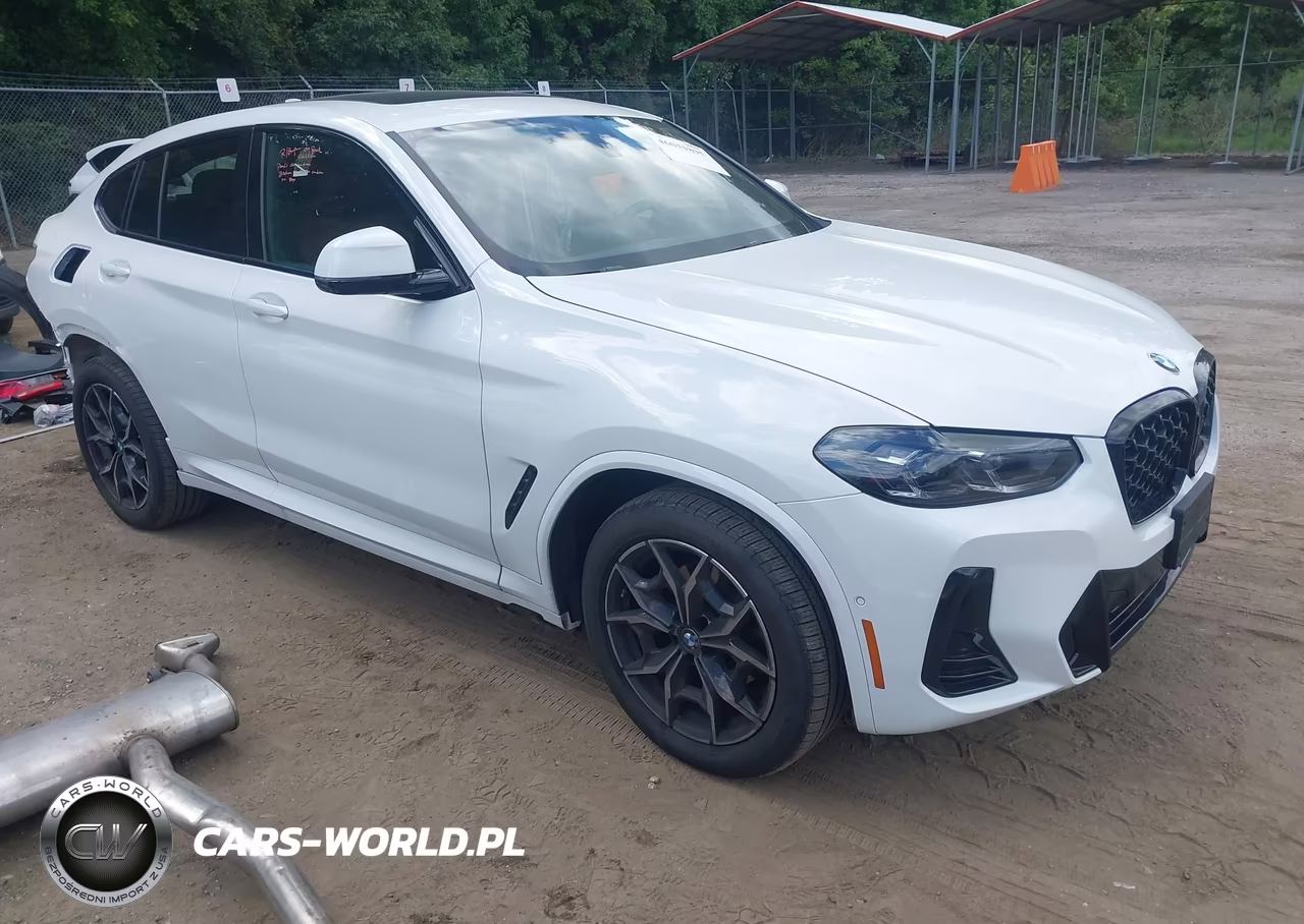 2025 BMW X4 xDrive30I