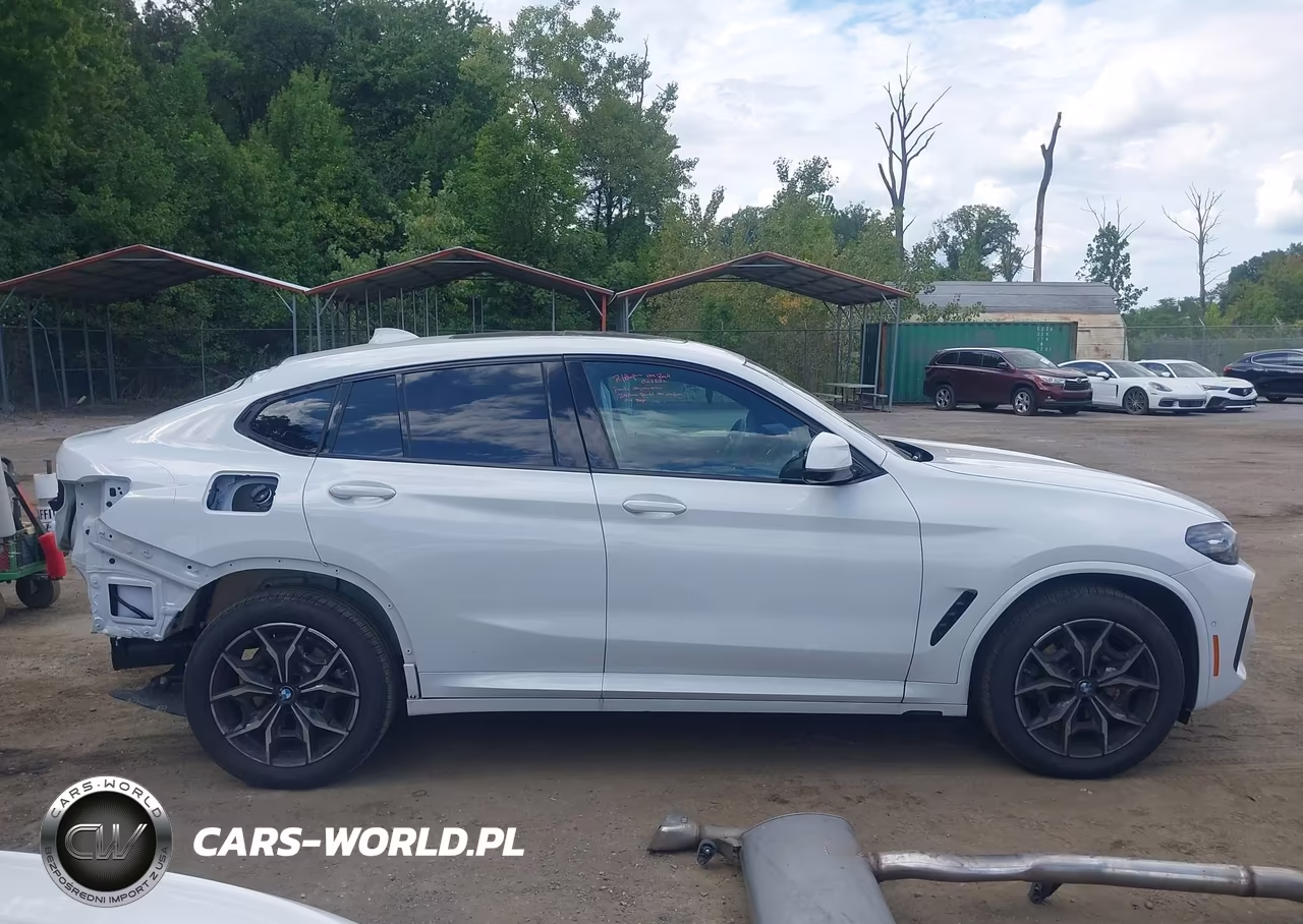 2025 BMW X4 xDrive30I VIN:5UX33DT02S9Y44982 - 14