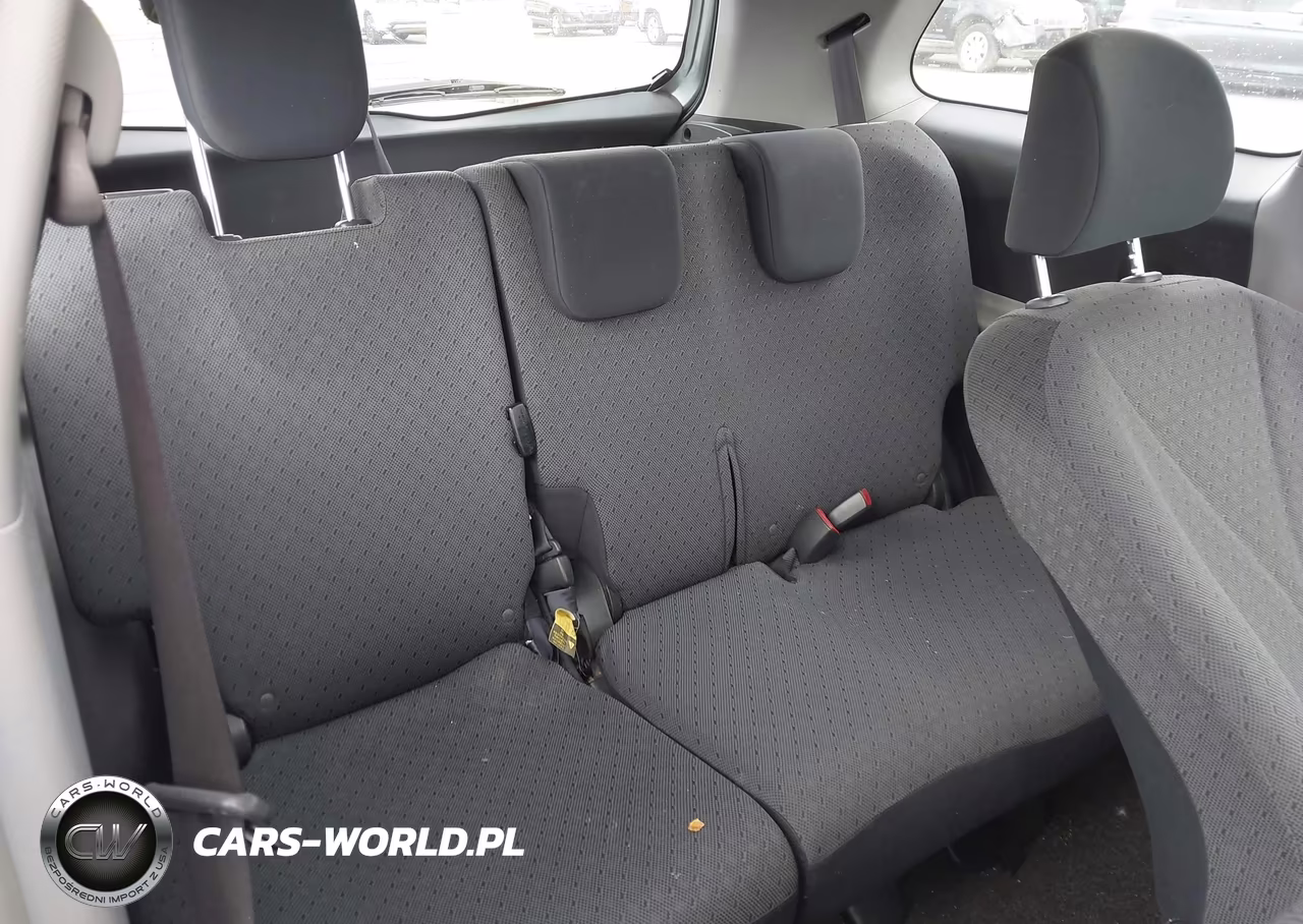 2010 Toyota Yaris VIN:JTDJT4K36A5296592 - 8