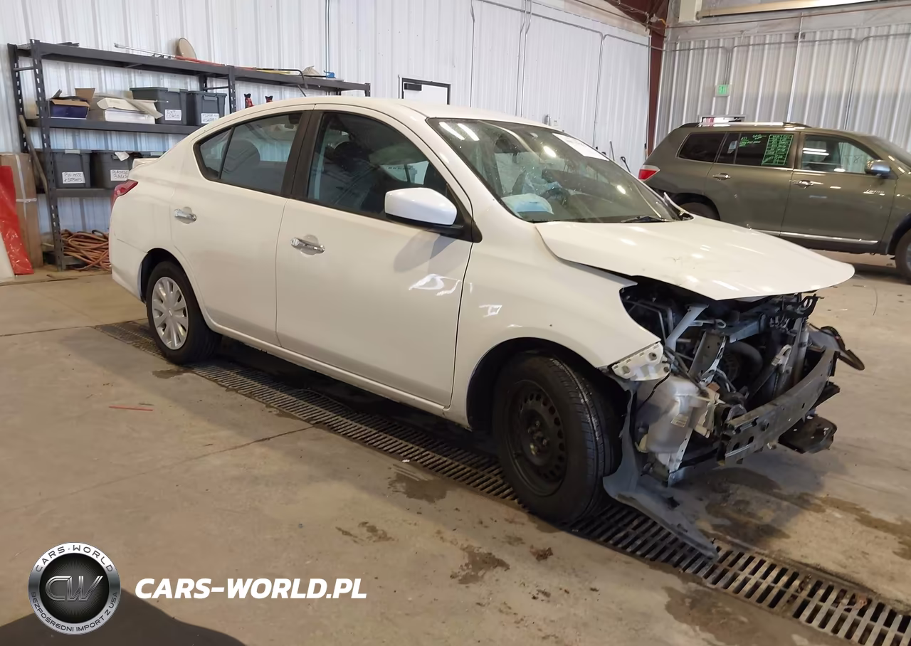 2019 Nissan Versa 1.6 Sv