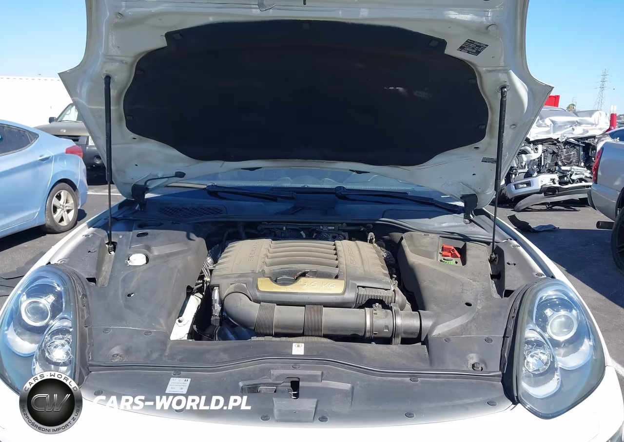 2018 Porsche Cayenne Platinum Edition VIN:WP1AA2A25JKA02912 - 10