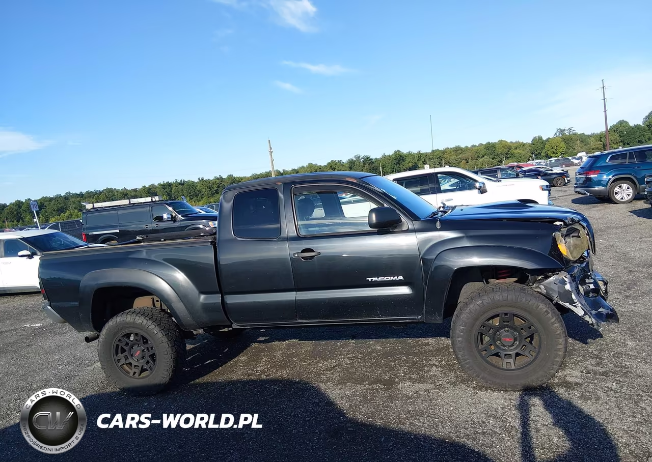 2005 Toyota Tacoma Base V6 VIN:5TEUU42N95Z043457 - 13