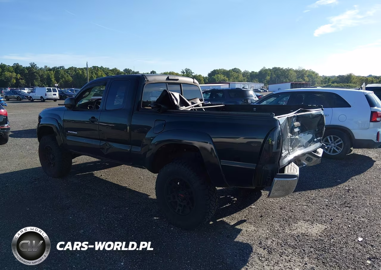 2005 Toyota Tacoma Base V6 VIN:5TEUU42N95Z043457 - 3