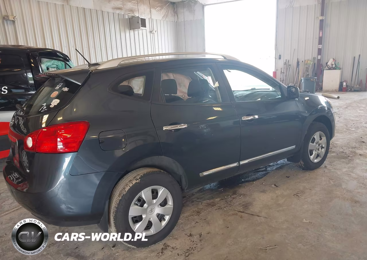 2015 Nissan Rogue Select S VIN:JN8AS5MV5FW766334 - 4