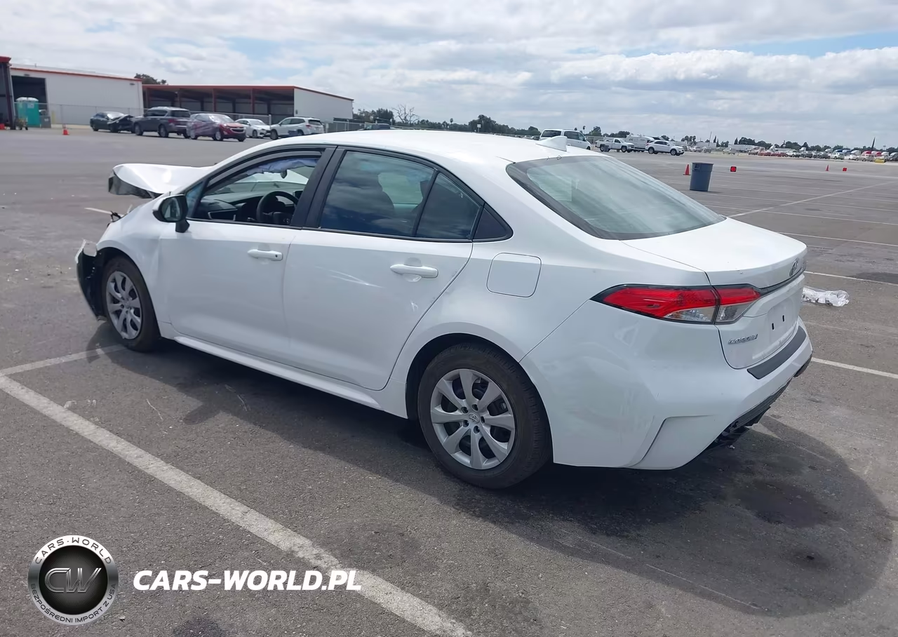 2020 Toyota Corolla Le VIN:5YFEPRAE1LP113773 - 3