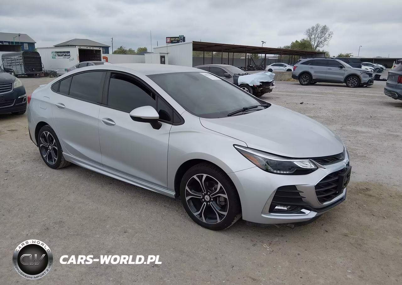 2019 Chevrolet Cruze Lt – zdjęcie 1 z 14