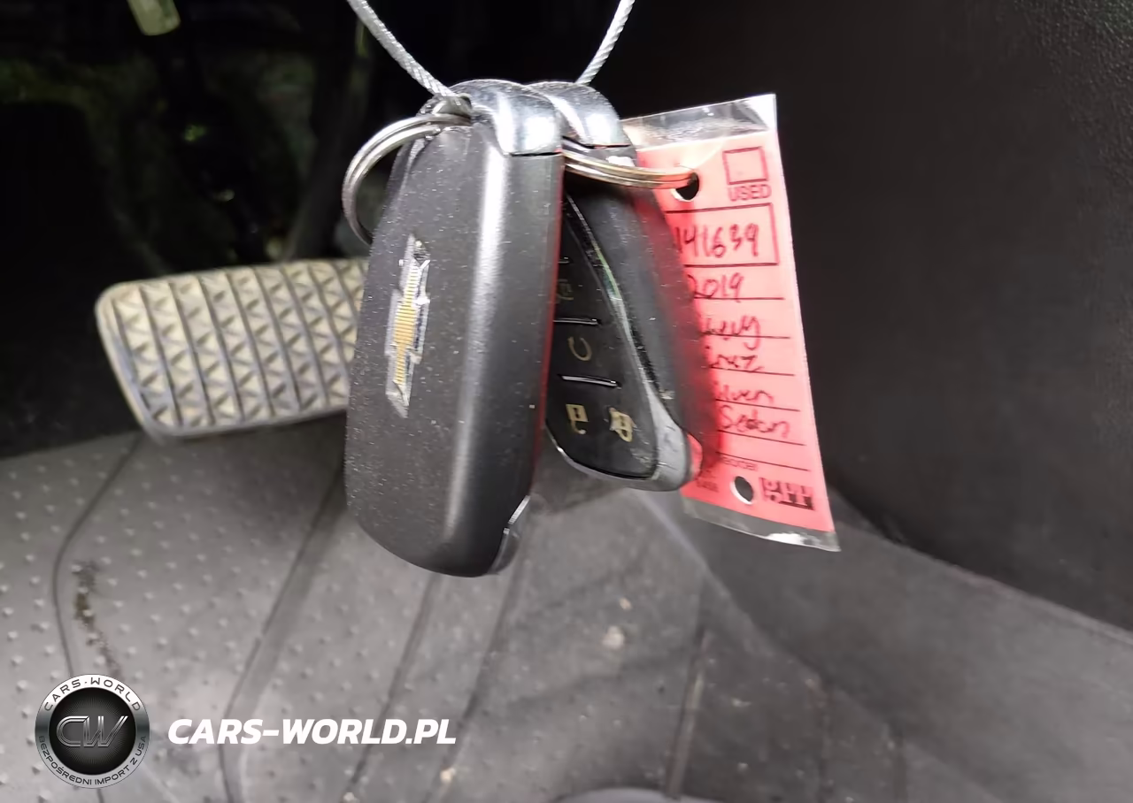 2019 Chevrolet Cruze Lt VIN:1G1BE5SM5K7141639 - 11