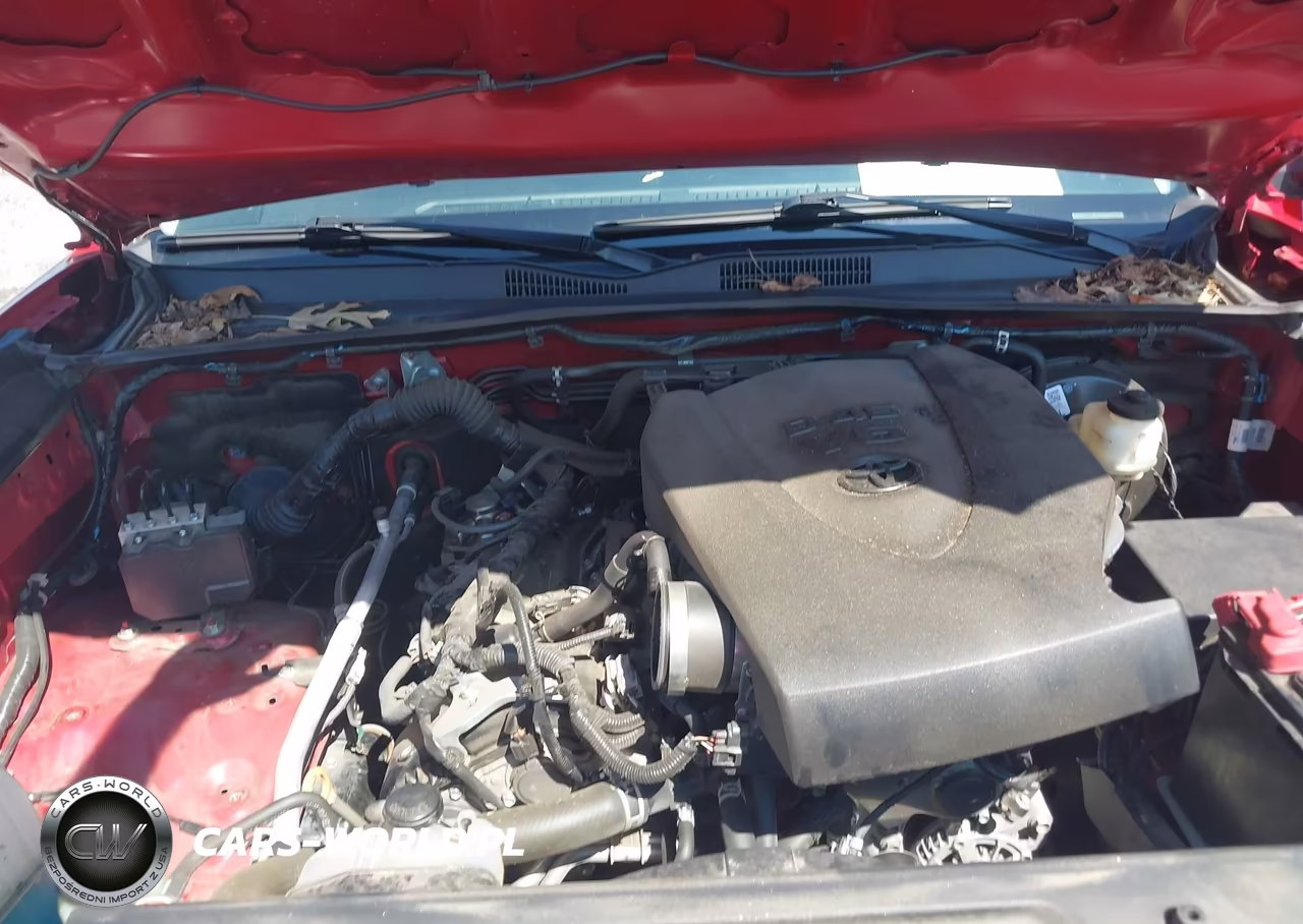 2023 Toyota Tacoma Sr5 V6 VIN:3TMCZ5ANXPM586885 - 10