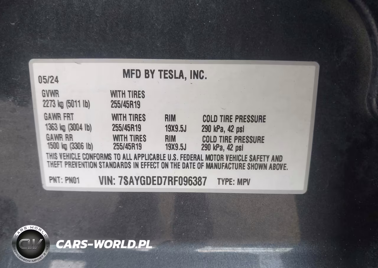 2024 Tesla Model Y VIN:7SAYGDED7RF096387 - 9