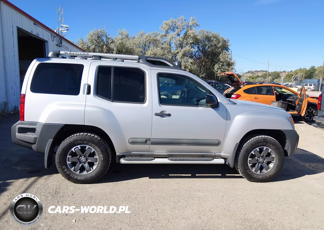 2014 Nissan Xterra Pro-4X VIN:5N1AN0NW5EN814640 - 13