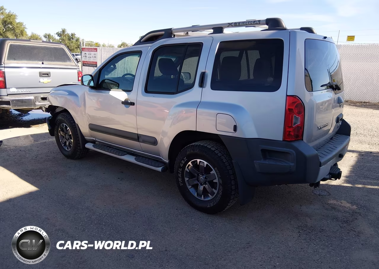 2014 Nissan Xterra Pro-4X VIN:5N1AN0NW5EN814640 - 3