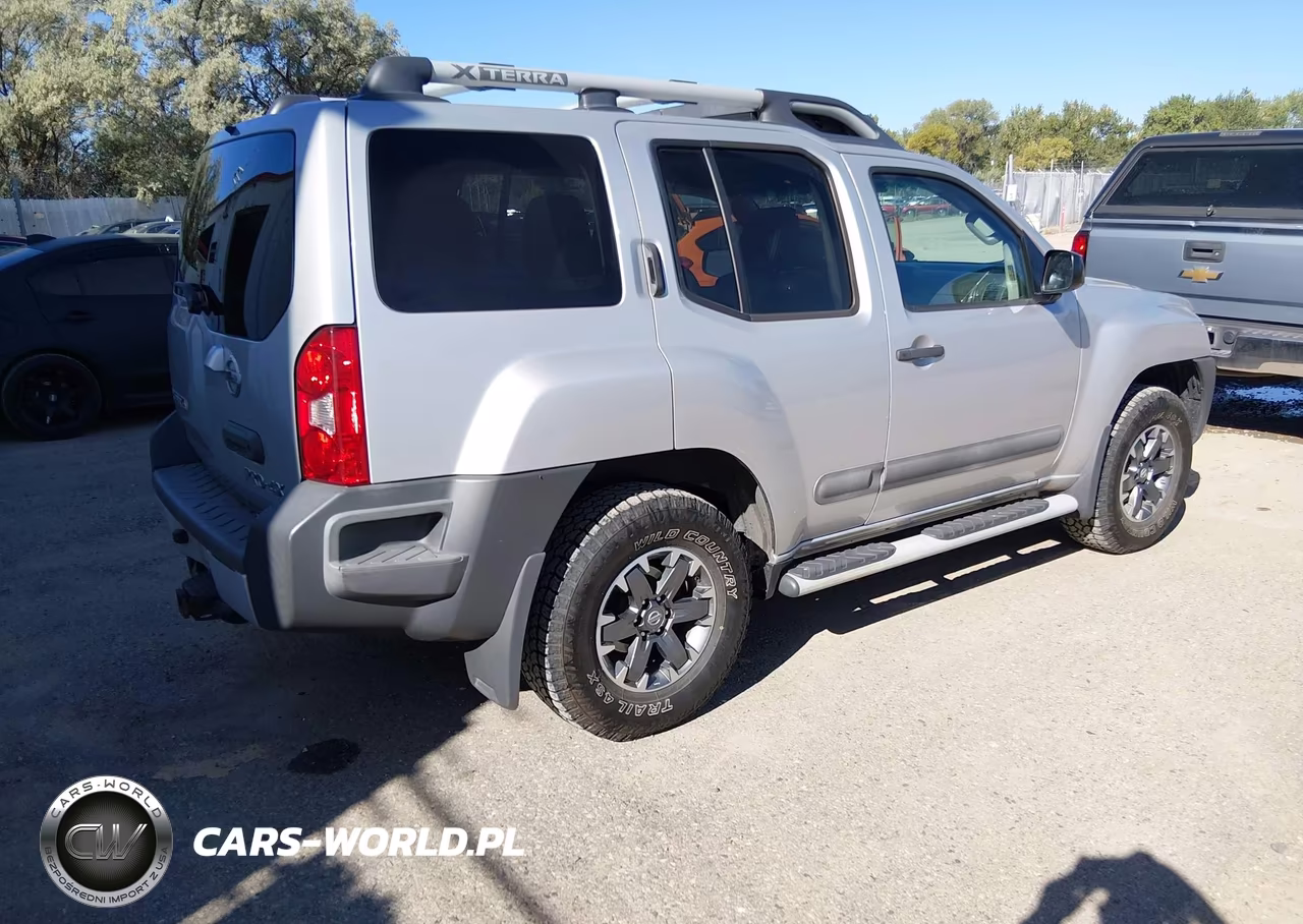 2014 Nissan Xterra Pro-4X VIN:5N1AN0NW5EN814640 - 4