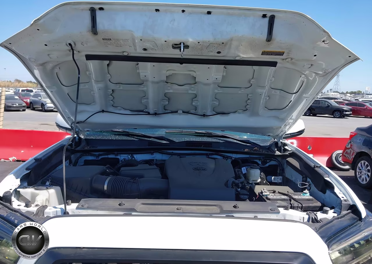 2023 Toyota Tacoma Trd Off Road VIN:3TMAZ5CN2PM197324 - 10