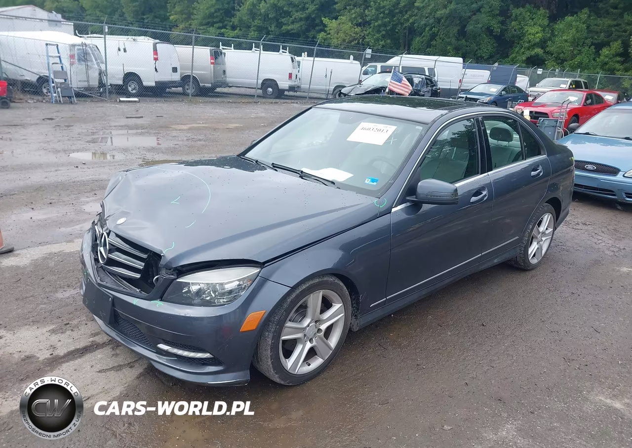 2011 Mercedes-Benz C 300 Luxury 4Matic-Sport 4Matic VIN:WDDGF8BB4BR166620 - 2