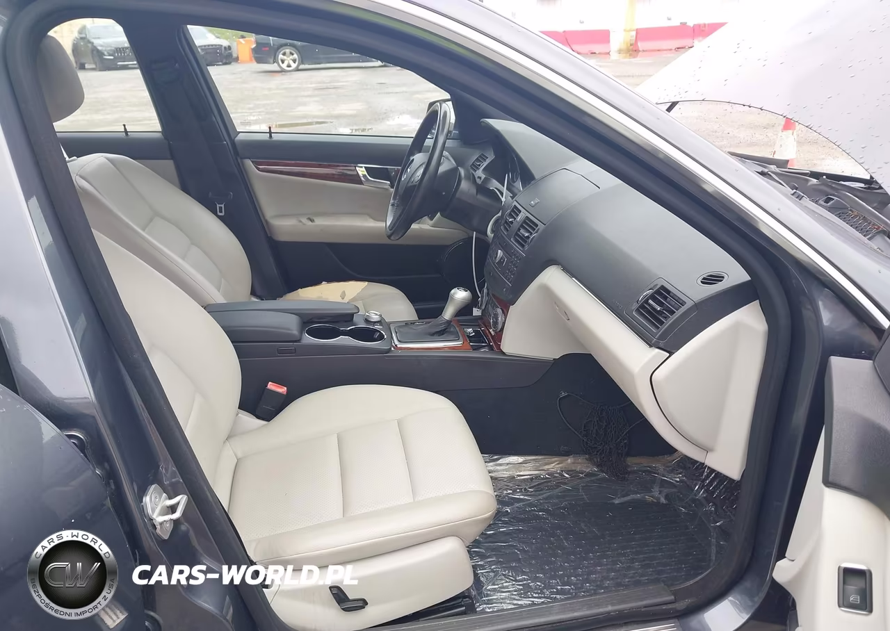 2011 Mercedes-Benz C 300 Luxury 4Matic-Sport 4Matic VIN:WDDGF8BB4BR166620 - 5