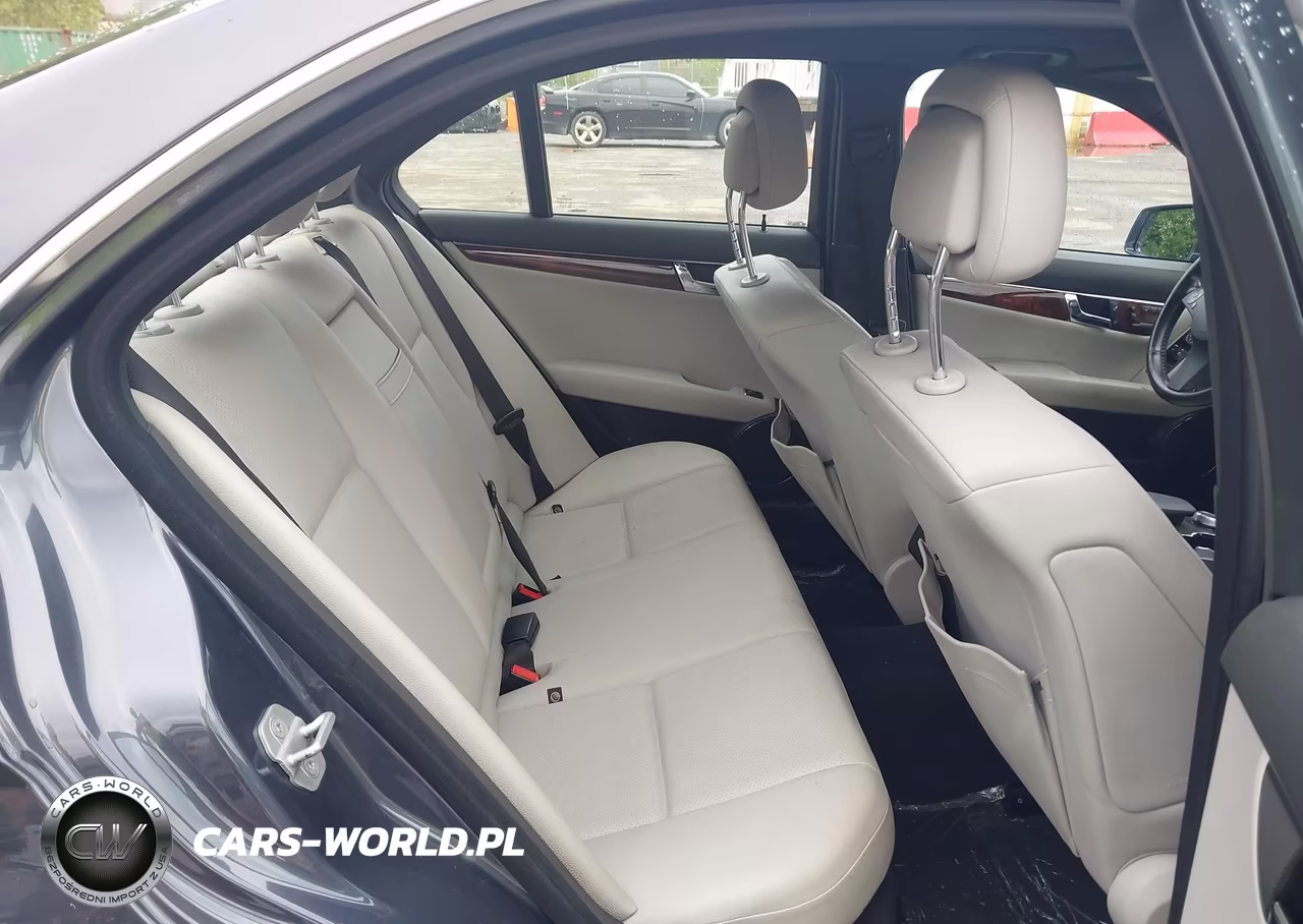 2011 Mercedes-Benz C 300 Luxury 4Matic-Sport 4Matic VIN:WDDGF8BB4BR166620 - 8