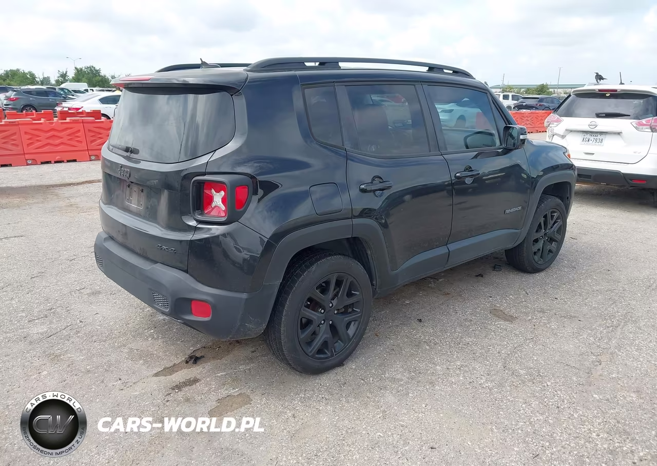 2017 Jeep Renegade Altitude 4X4 VIN:ZACCJBBBXHPG26696 - 4
