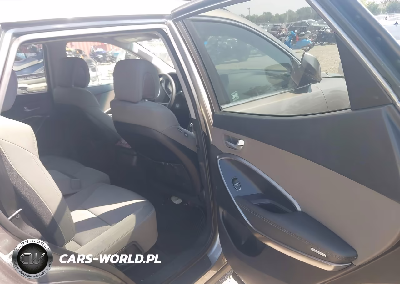 2017 Hyundai Santa Fe Sport 2.4L VIN:5XYZUDLB9HG424248 - 8