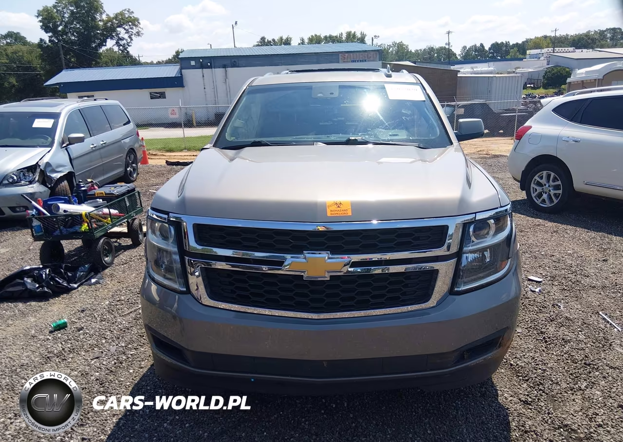 2017 Chevrolet Tahoe Lt VIN:1GNSCBKCXHR328351 - 12
