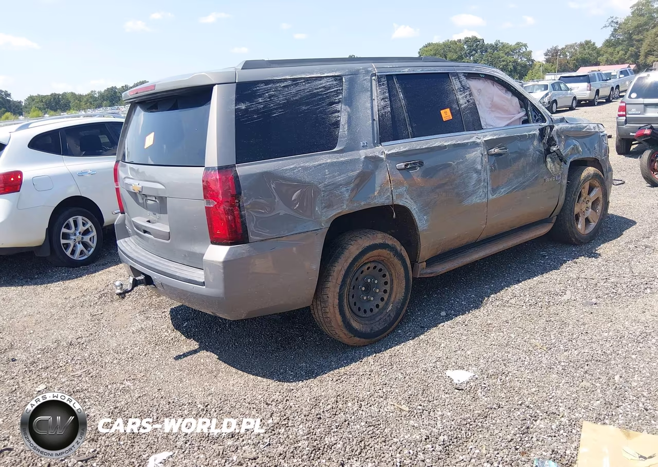 2017 Chevrolet Tahoe Lt VIN:1GNSCBKCXHR328351 - 4