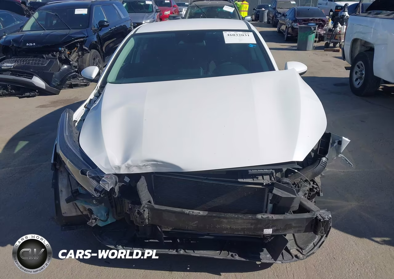 2023 Kia Forte Lxs VIN:3KPF24AD1PE602145 - 12