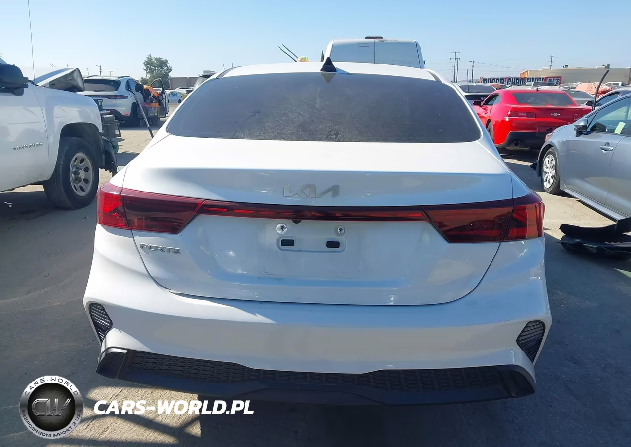 2023 Kia Forte Lxs VIN:3KPF24AD1PE602145 - 16