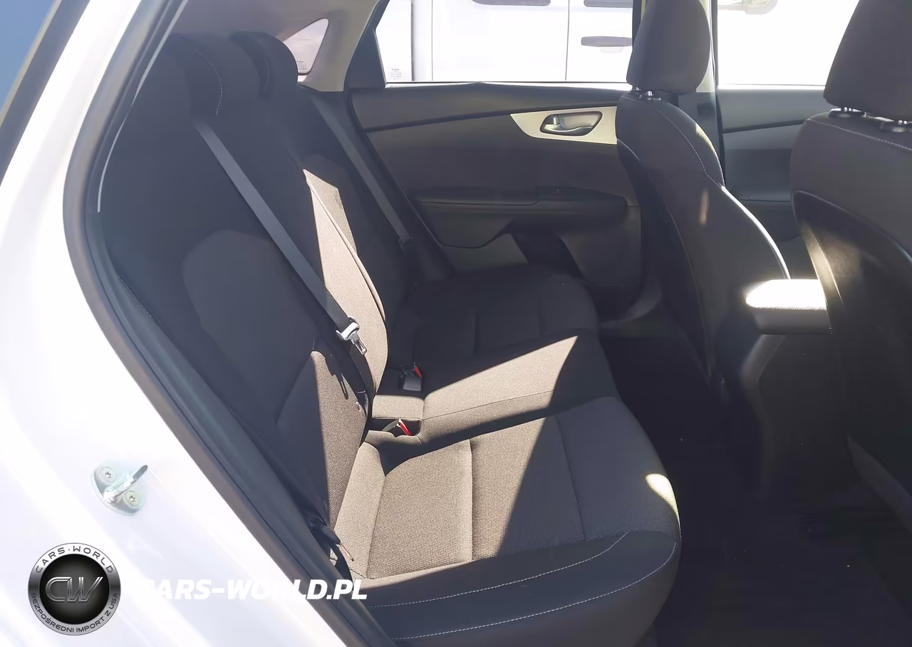 2023 Kia Forte Lxs VIN:3KPF24AD1PE602145 - 8