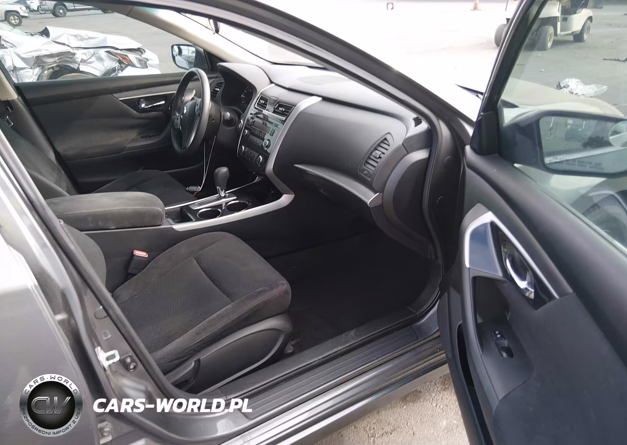 2014 Nissan Altima 2.5 S VIN:1N4AL3AP5EN349356 - 5