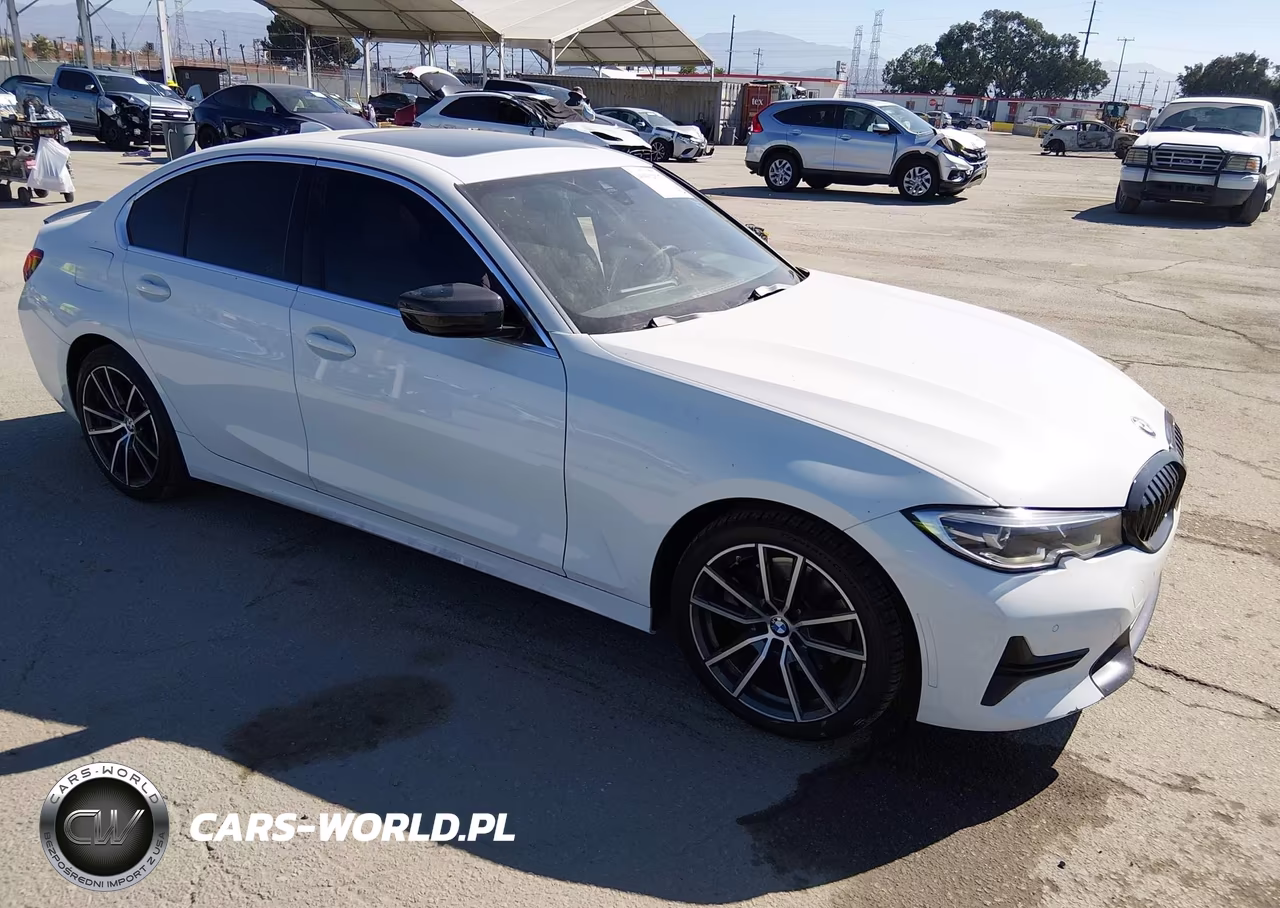 2019 BMW 330I – zdjęcie 1 z 17