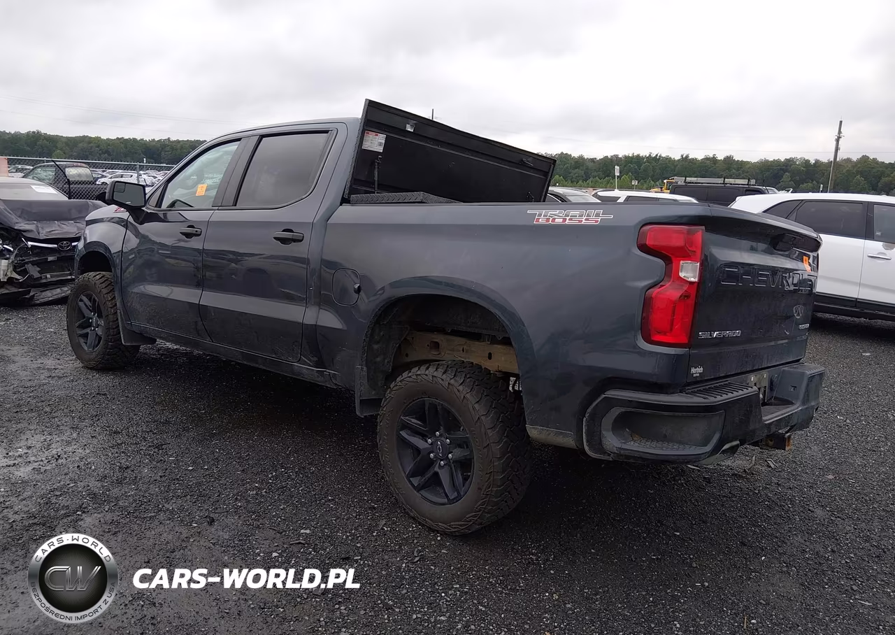 2021 Chevrolet Silverado 1500 4Wd Short Bed Custom Trail Boss VIN:1GCPYCEF2MZ392308 - 3