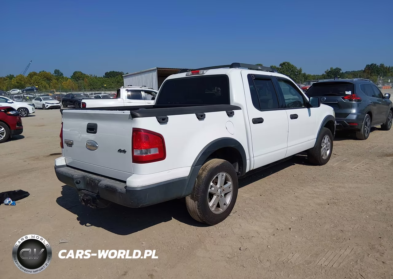 2007 Ford Explorer Sport Trac Xlt VIN:1FMEU51K67UA25295 - 4