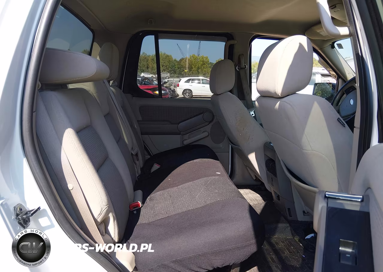 2007 Ford Explorer Sport Trac Xlt VIN:1FMEU51K67UA25295 - 8