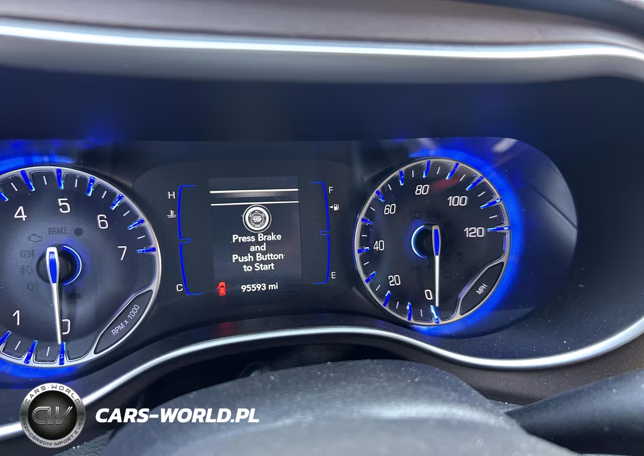 2018 Chrysler Pacifica Touring L VIN:2C4RC1BG8JR118867 - 7
