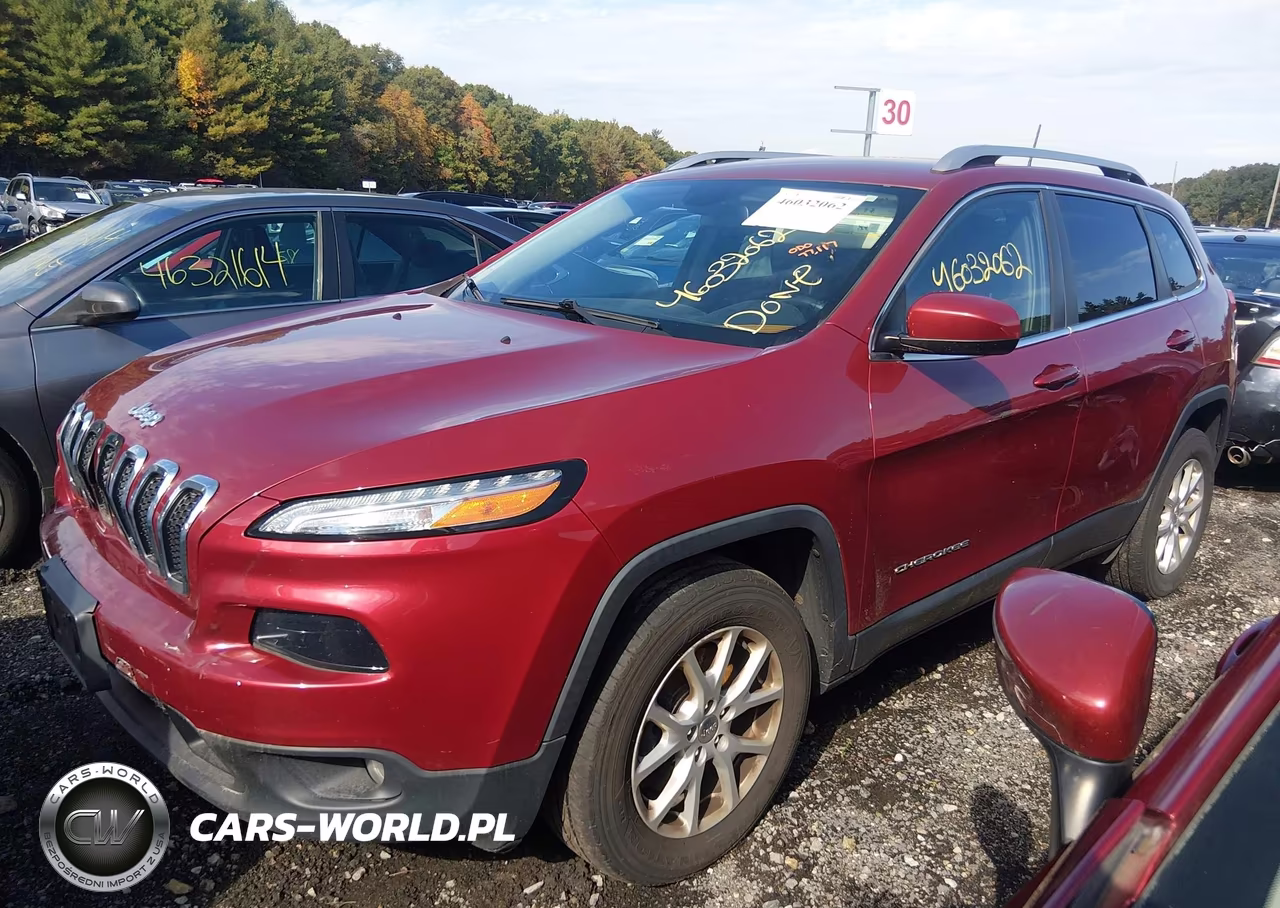 2017 Jeep Cherokee Latitude 4X4 VIN:1C4PJMCB9HW660272 - 2