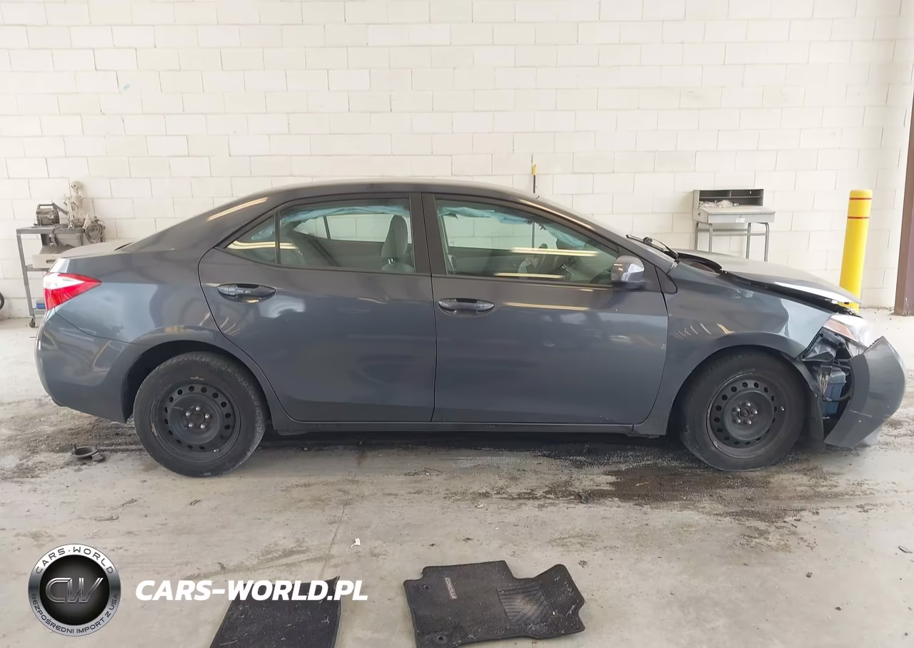 2016 Toyota Corolla Le VIN:5YFBURHE3GP396605 - 14