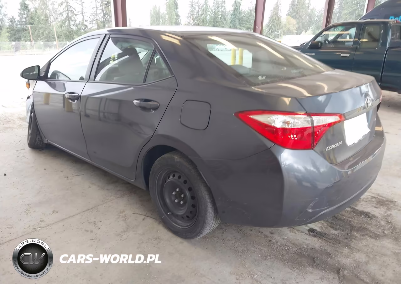 2016 Toyota Corolla Le VIN:5YFBURHE3GP396605 - 3