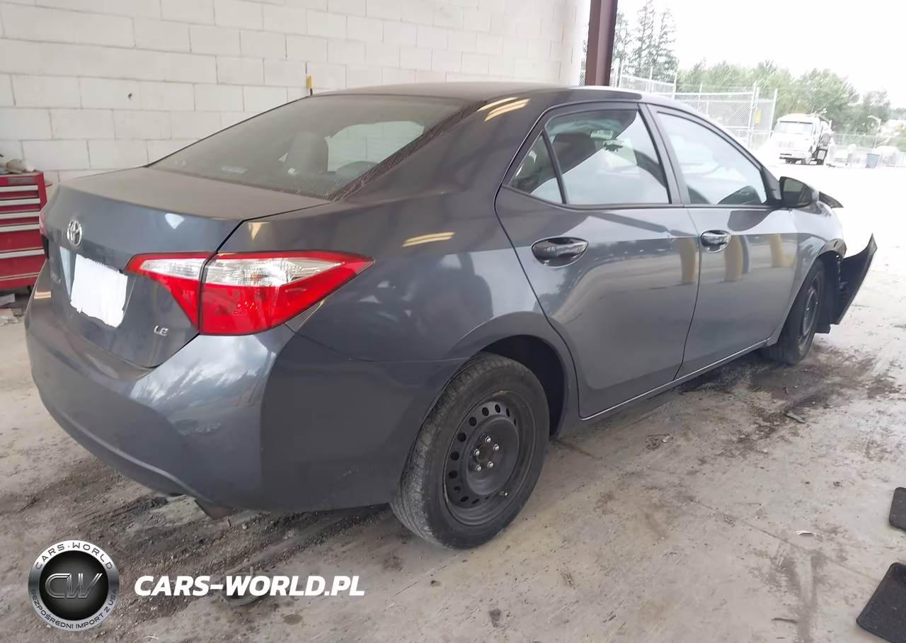 2016 Toyota Corolla Le VIN:5YFBURHE3GP396605 - 4