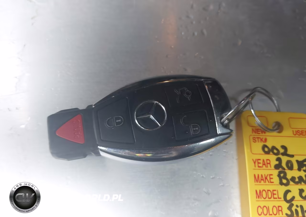 2015 Mercedes-Benz C 300 4Matic VIN:55SWF4KB4FU079857 - 11