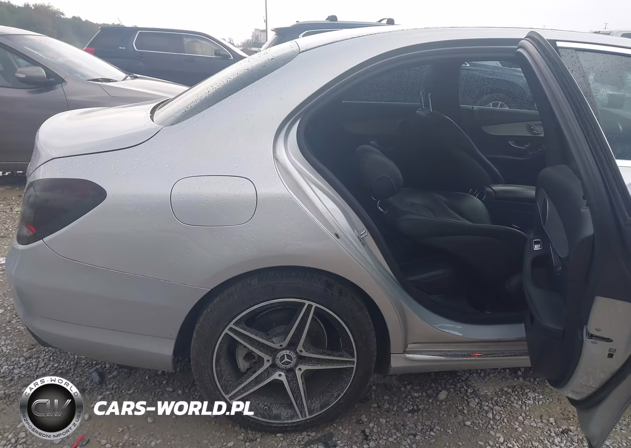 2015 Mercedes-Benz C 300 4Matic VIN:55SWF4KB4FU079857 - 8